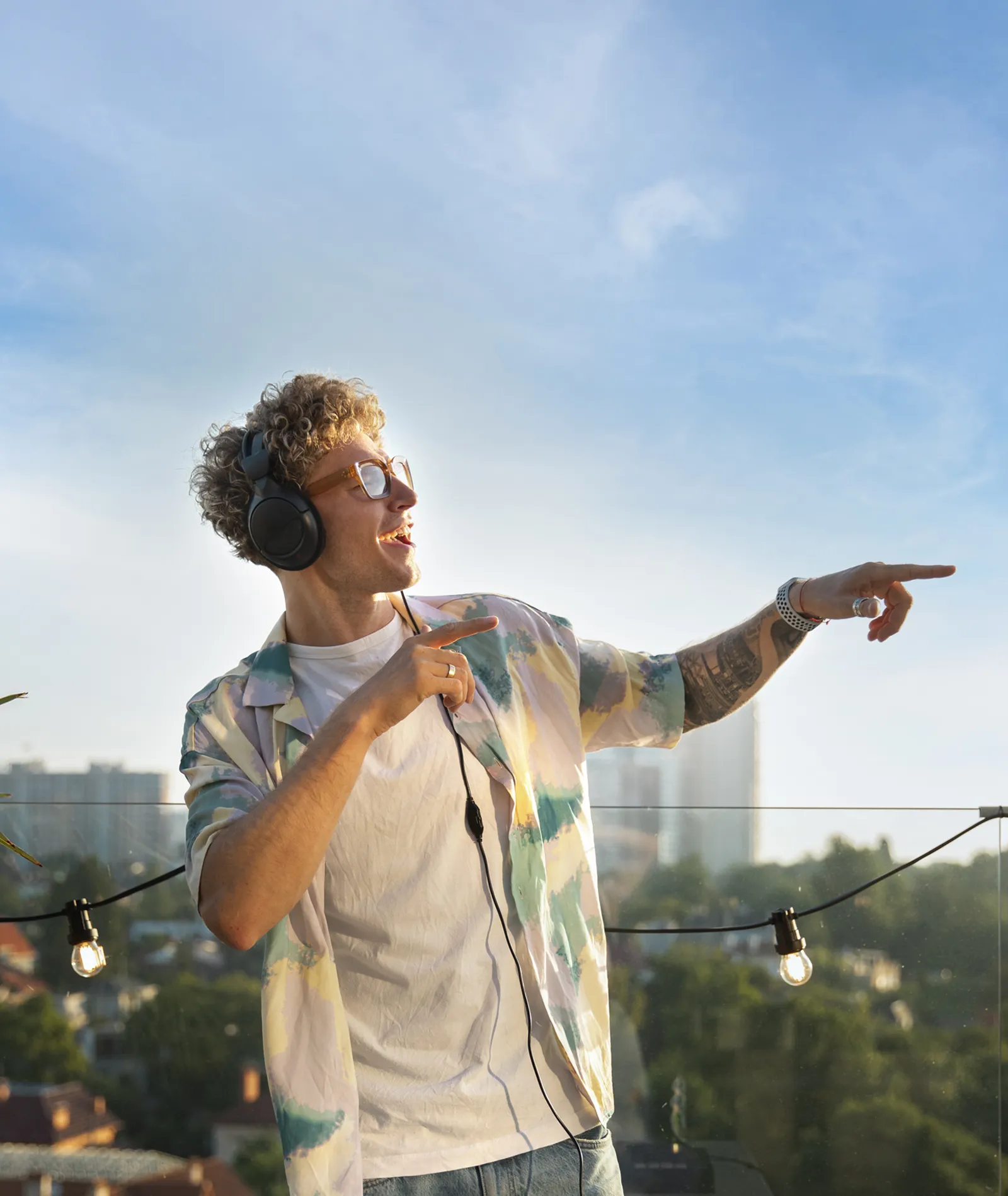 Ready to feel more? HOLO!